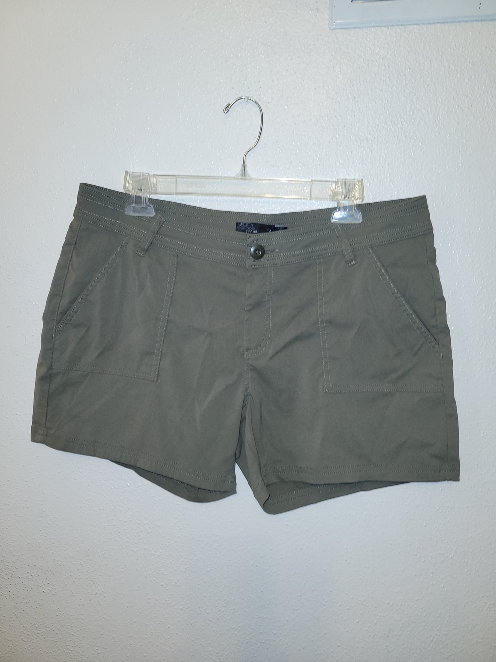 prAna Olivia Stretch Zion Hiking Shorts Olive Green Size 14